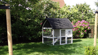 Hühnerstall Der Blühende